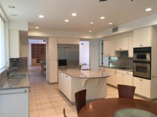 3761 Camino De Jaime, Tucson AZ  85718-7435 exterior