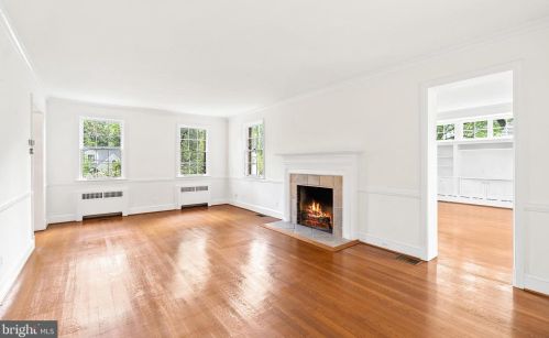 4530 Dexter St, Washington DC  20007-1115 exterior