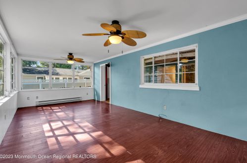 1502 River Ave, Point Pleasant Beach NJ 08742-4366 exterior