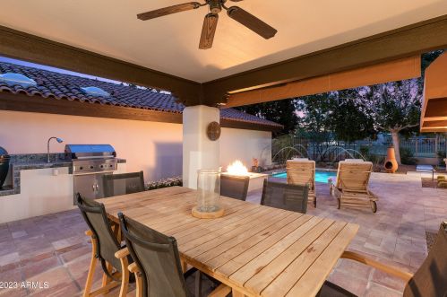 6184 28th Pl, Phoenix AZ  85016-2156 exterior