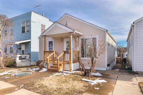 6258 Goener Ave, Saint Louis, MO 63116-2240