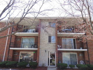 3931 104th St, Chicago, IL 60655-3723