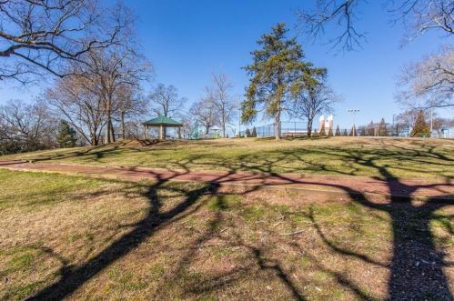 73 Martin Ave, Atlanta GA 30315-2735 exterior