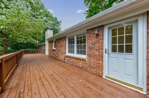 1877 Mercedes Ct, Atlanta GA 30345-3939 exterior