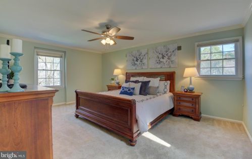 16616 Cutlass Dr, Rockville MD 20853-1332 exterior