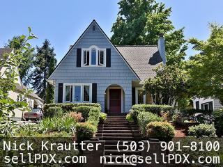 8006 30th Ave, Portland, OR 97202-8851