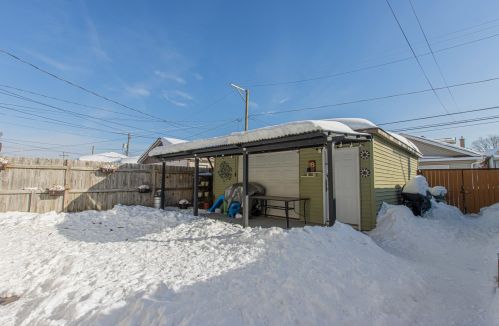 6343 Tripp Ave, Chicago IL 60646-4524 exterior