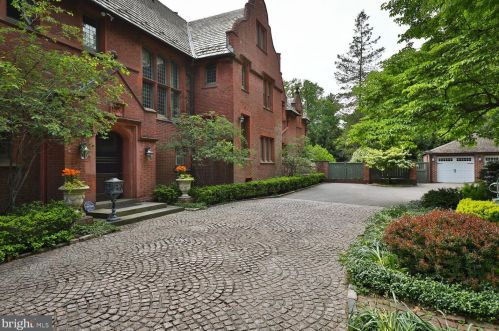 455 Chestnut Hill Ave, Philadelphia PA 19118-2712 exterior