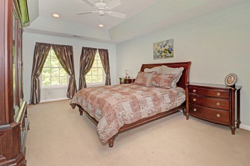 88 Henning Ter, Parsippany NJ 07834-3716 exterior