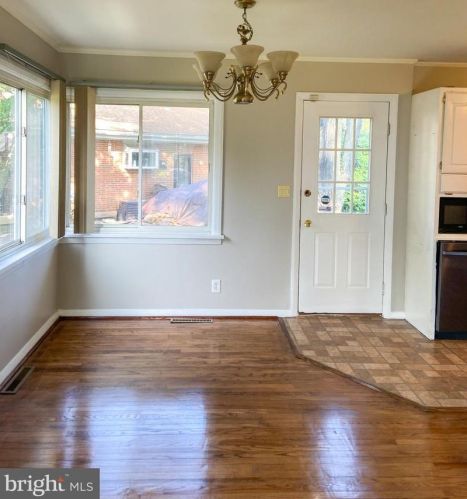 655 Blue Spruce Ct, Pottstown PA 19464-2827 exterior