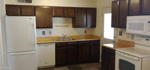 880 Harrison St, Chandler AZ 85225-6753 exterior