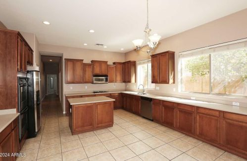 3771 Leo Pl, Chandler AZ 85249-3639 exterior