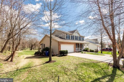 100 Columbus Ave, Littlestown, PA 17340-1569