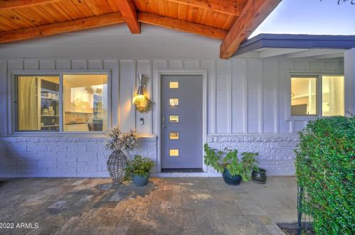 7814 11th Ave, Phoenix AZ  85021-7113 exterior