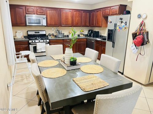 3624 Coronado Rd, Phoenix AZ 85008-3918 exterior