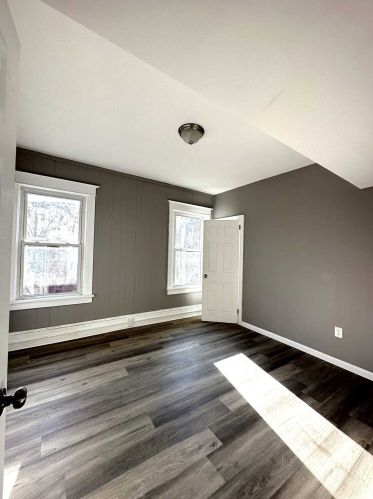 201 Winnikee Ave, Poughkeepsie NY  12601-2741 exterior