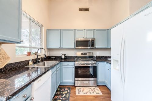 6476 David Dr, Tucson AZ 85730-1813 exterior