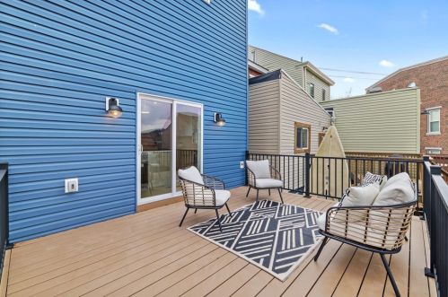 5105 Holmes St, Pittsburgh PA  15201-2433 exterior