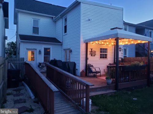 323 High St, Hanover PA 17331-3921 exterior