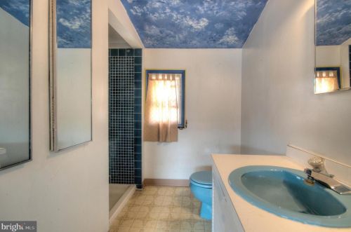 22 4 Ave, Runnemede NJ 08078-1302 exterior