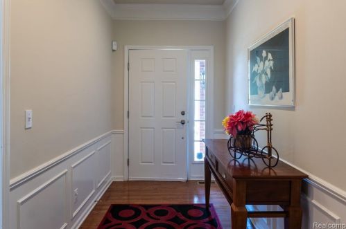 23583 Rossiter Dr, Macomb Township MI 48042-4846 exterior