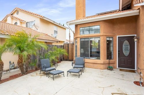 39785 Knollridge Dr, Temecula, CA 92591-4547