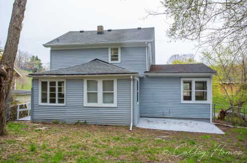 1443 Alamo Ave, Kalamazoo MI  49006-2215 exterior