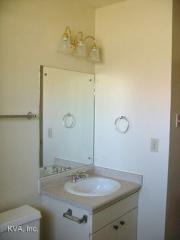 8101 Stillwood Ln, Austin TX  78757-8145 exterior