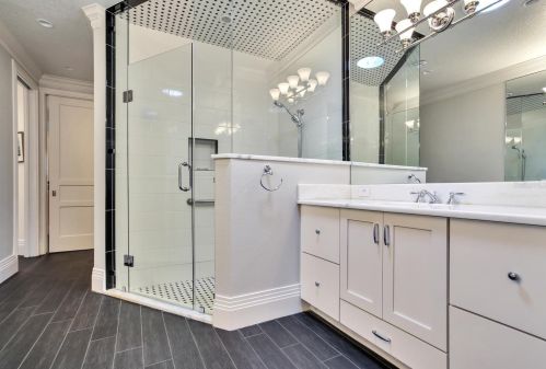 2820 Fountain Blvd, Tampa FL  33609-4012 exterior