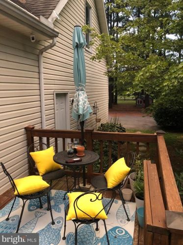 8565 Northbend Rd, Easton MD 21601-7331 exterior