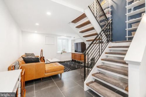 1803 Catharine St, Philadelphia PA  19146-1837 exterior