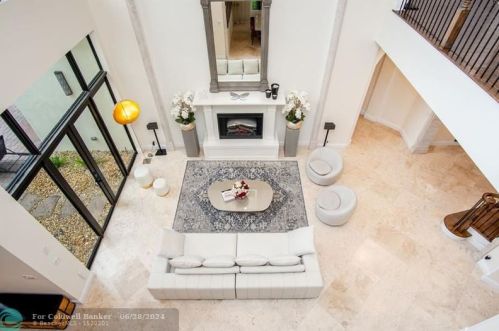 17894 Monte Vis Dr, Boca Raton FL 33496-1057 exterior