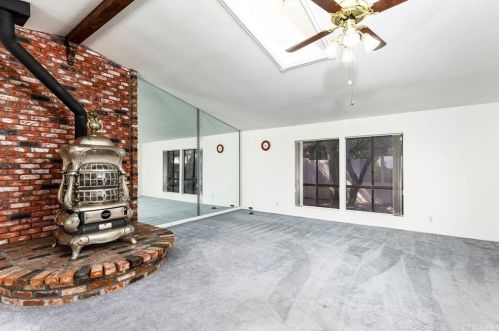 31150 Avenida Del Reposo, Temecula CA 92591-1719 exterior