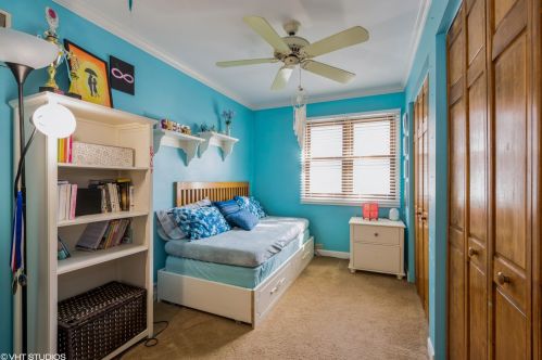 3534 Pne Grv Ave, Chicago IL 60657-1877 exterior