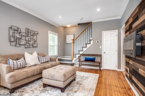 10 Sand Spg Rd, Morristown NJ 07960-6790 exterior