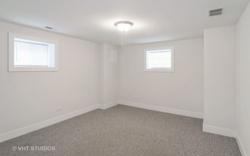 5904 59th St, Chicago IL 60629-3620 exterior