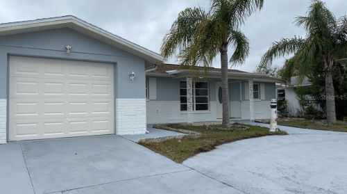 7918 Greybirch Ter, Port Richey, FL 34668-1700