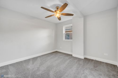 5724 Warwick Ave, Chicago IL 60641-3418 exterior