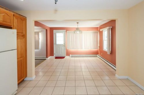 314 Everard St, Huntington Station NY 11746-7008 exterior