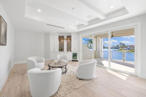 3139 Leeward Ln, Naples FL 34103-4038 exterior