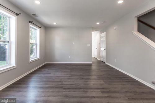 1915 Franklin St, Philadelphia PA 19122-2015 exterior