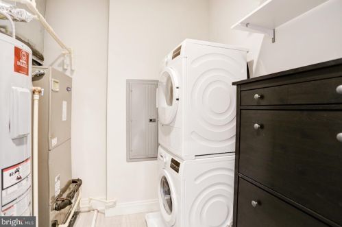 1427 Rhode Island Ave, Washington DC  20005-5402 exterior