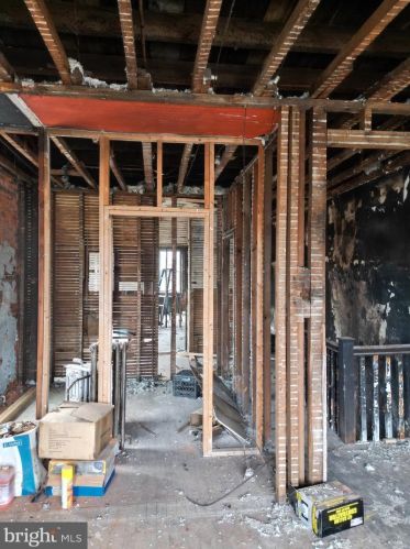 4924 Greene St, Philadelphia PA  19144-6031 exterior