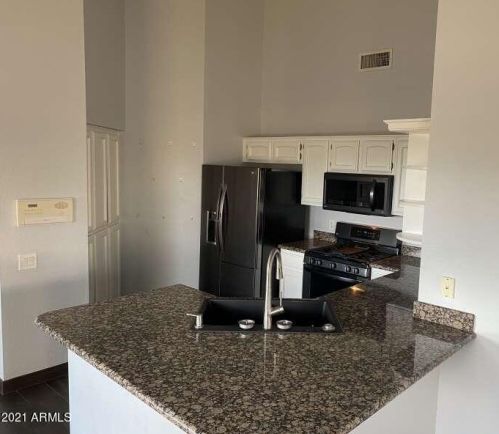 23913 Vacation Way, Chandler, AZ 85248-6010