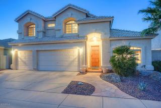 1358 Amberwood Dr, Phoenix AZ  85045-4209 exterior