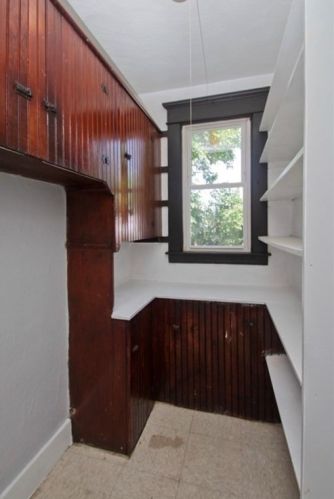 229 College St, Springfield MA 01109-4404 exterior