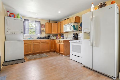 46 Stone St, Concord NH 03301-2766 exterior