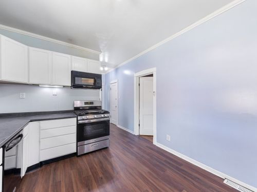 2500 59 Ave, Chicago IL 60804-2123 exterior