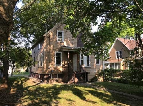 5418 37th St, Milwaukee WI  53209-4732 exterior