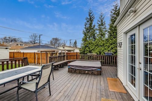 7106 Osceola Ave, Chicago IL 60634-3308 exterior